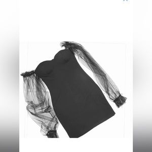 Size 8 black dress🖤